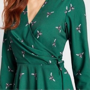 Modcloth Hutch Just Bee Yourself green midi dress🐝